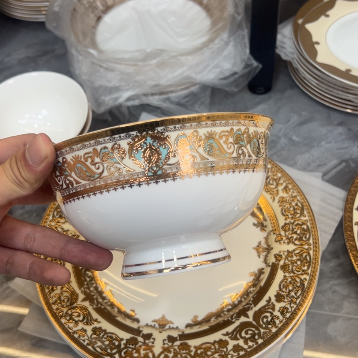 【闪购商品】瓷片6寸高脚碗两个一单微瑕