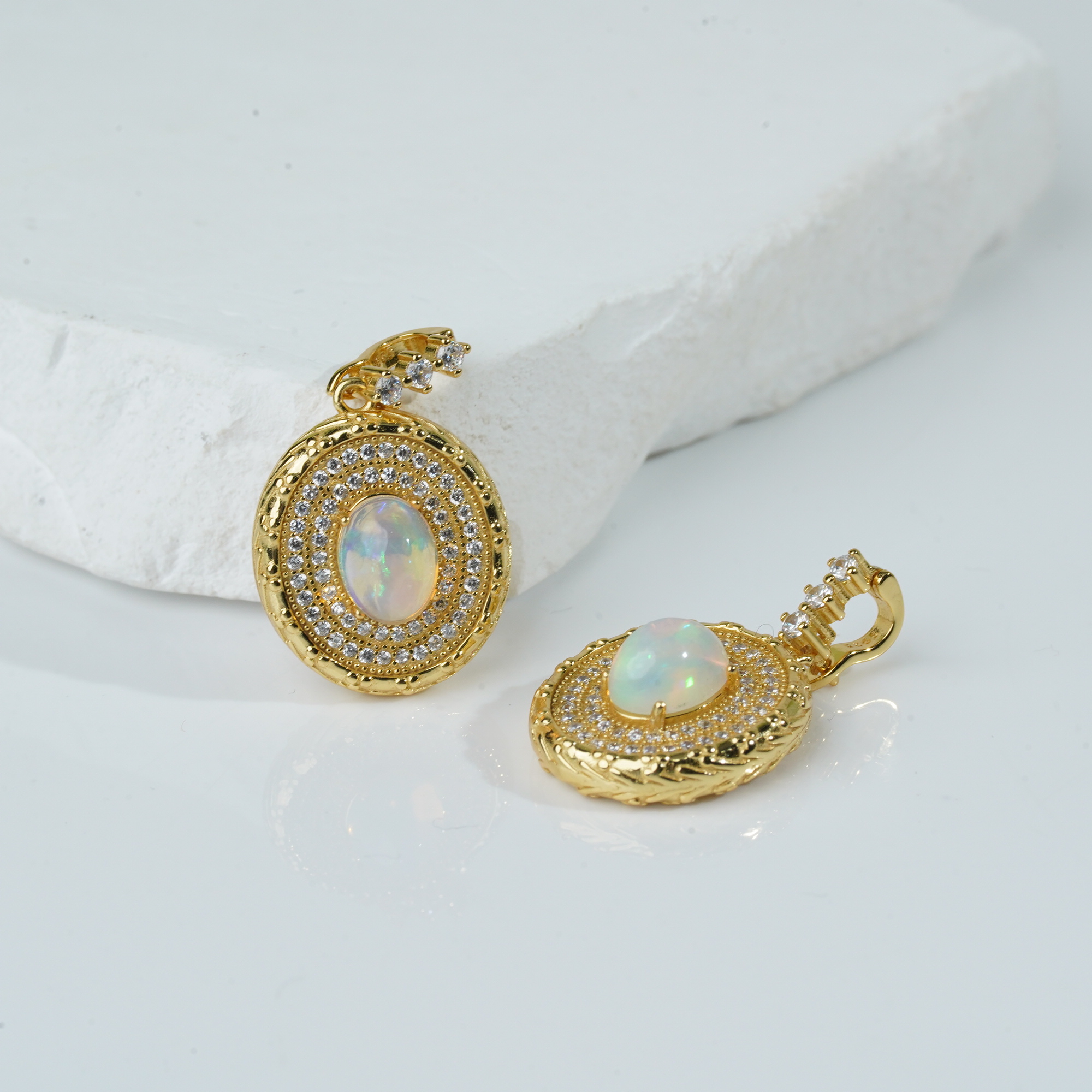  【铭记珠宝】S925银镶欧泊吊坠8-3DM01L722【多样性发一件】