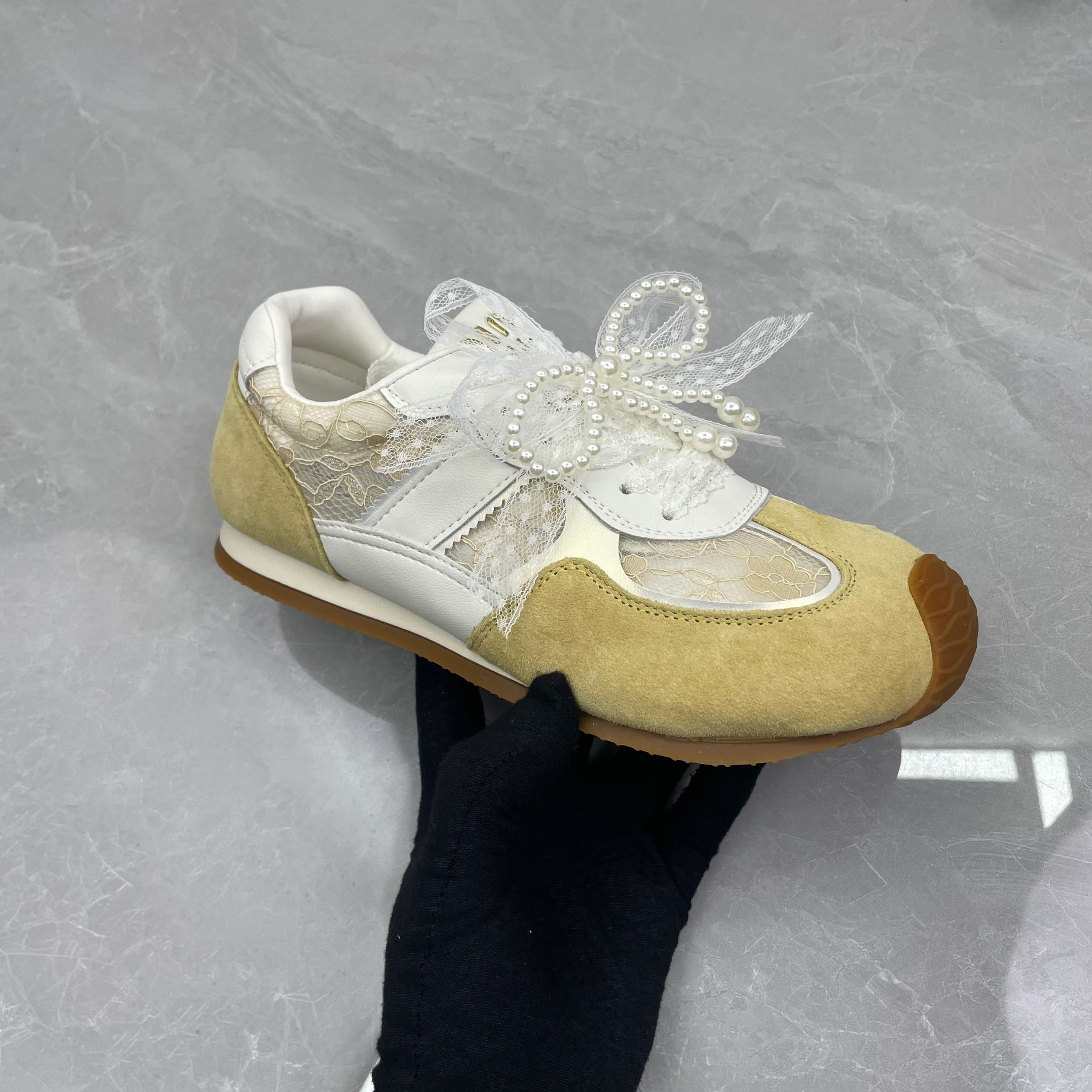 休闲鞋 女  50132（孤品）e区36码