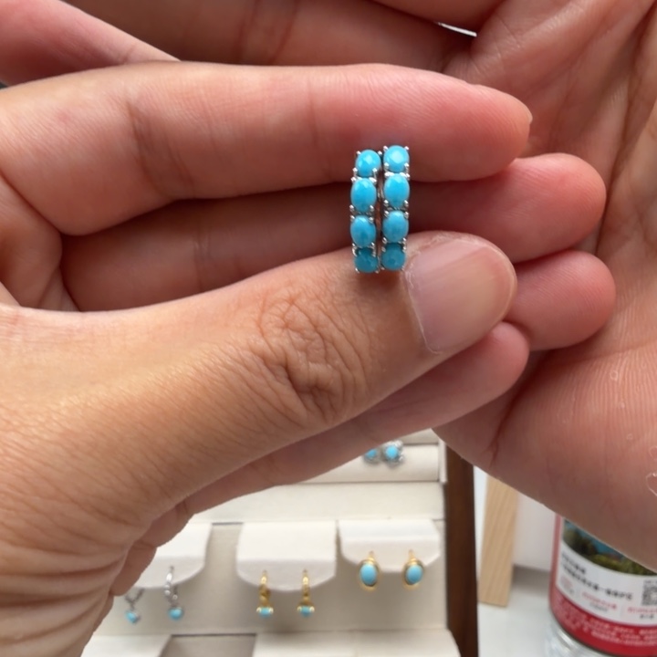 ****爱绿松石未镶嵌耳饰