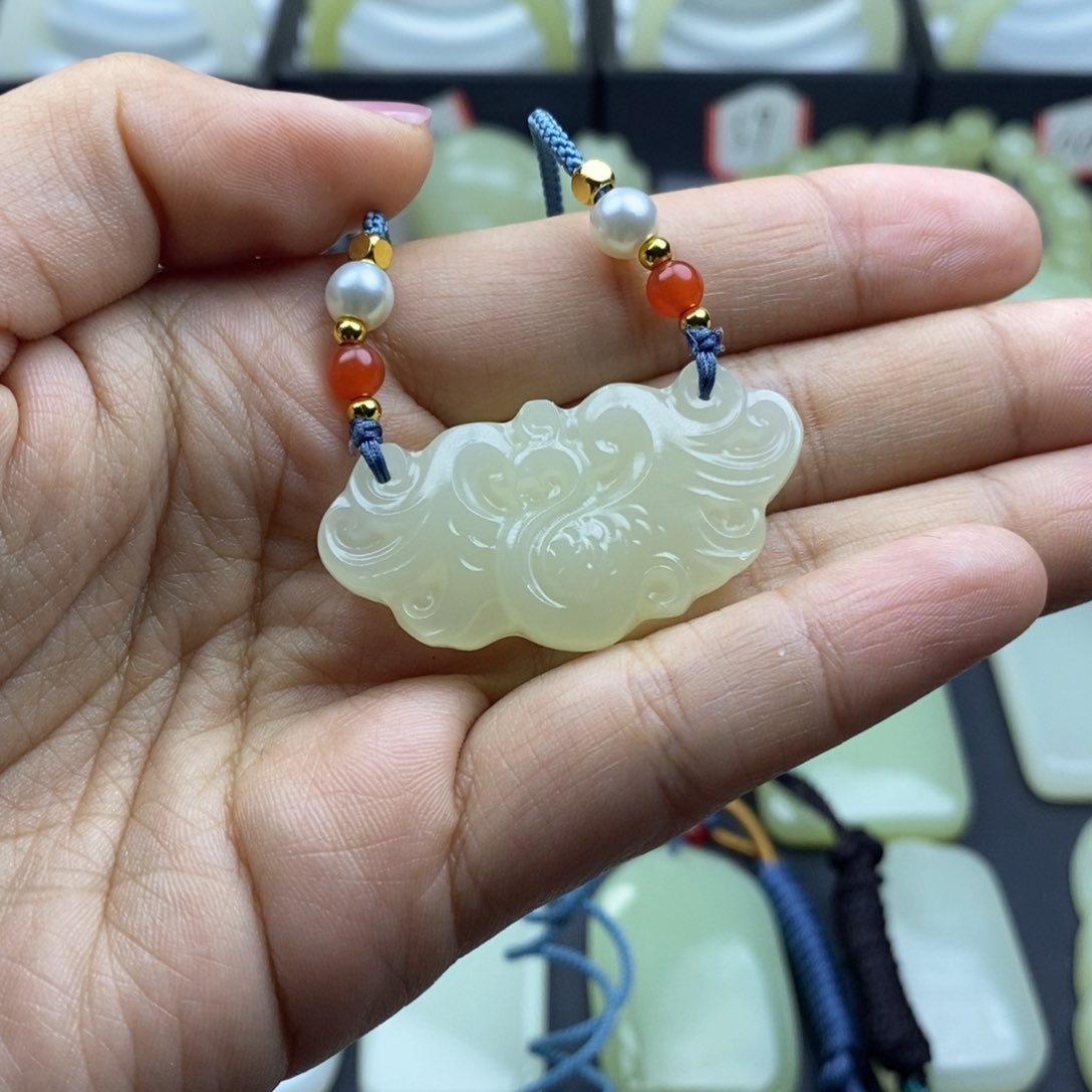 摇**期天然青海时尚凤凰牌