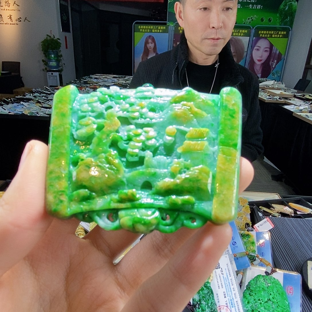 颈饰未镶嵌翡翠翡翠