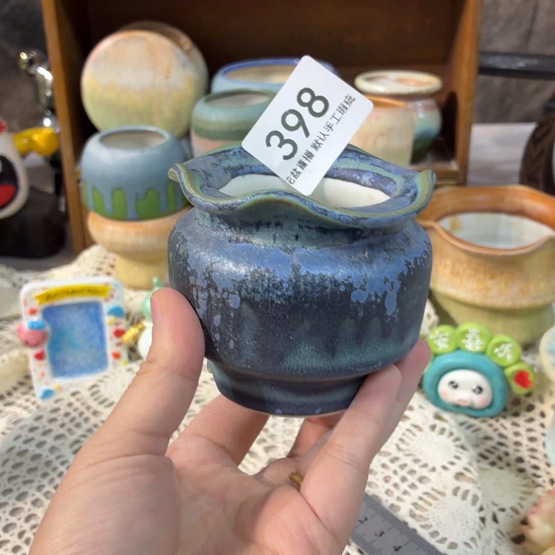 景德镇陶瓷花盆艺术