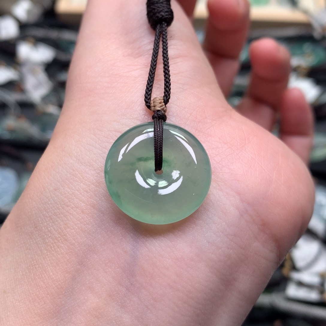 翡翠颈饰未镶嵌000000000000