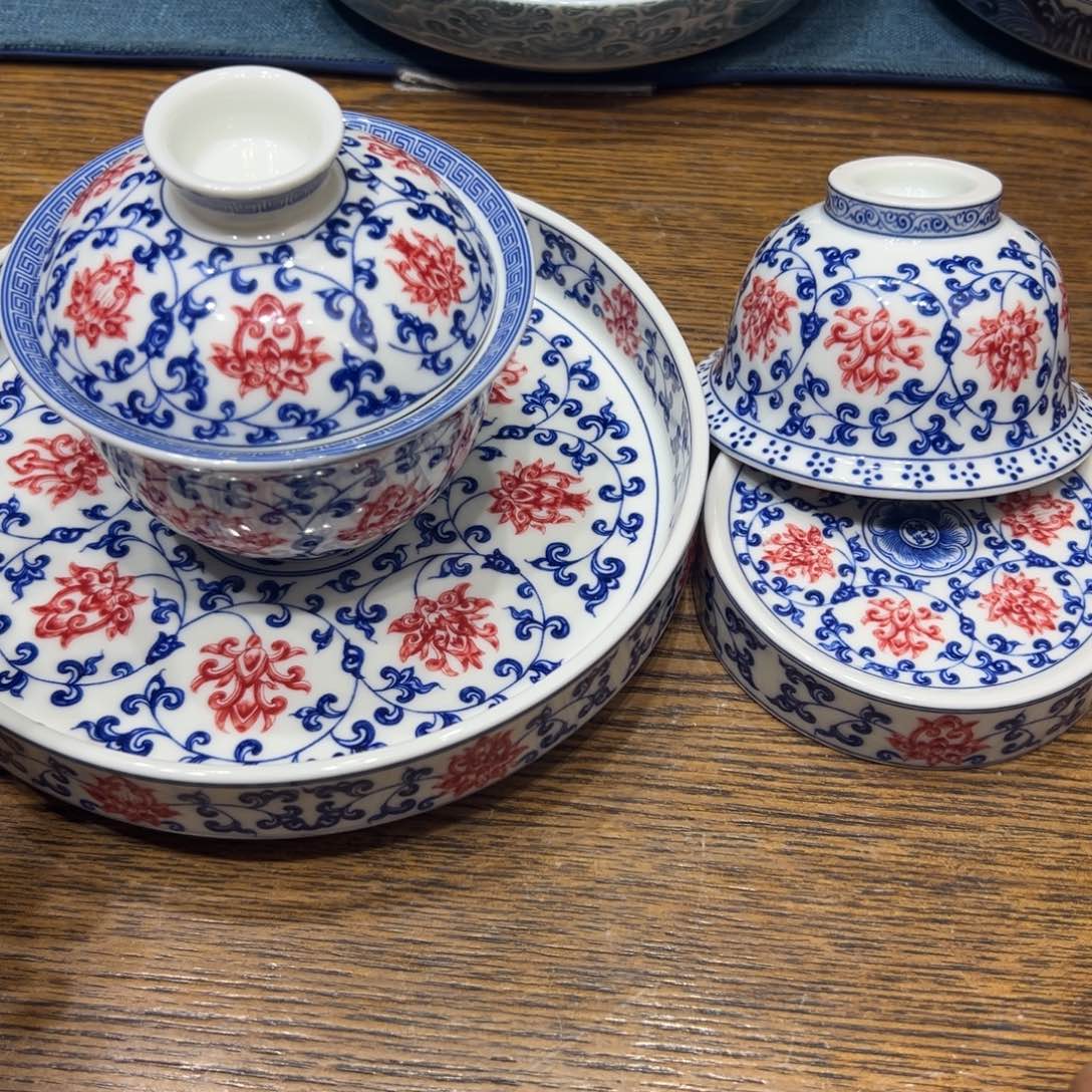 景德镇瓷器精品陈列展品