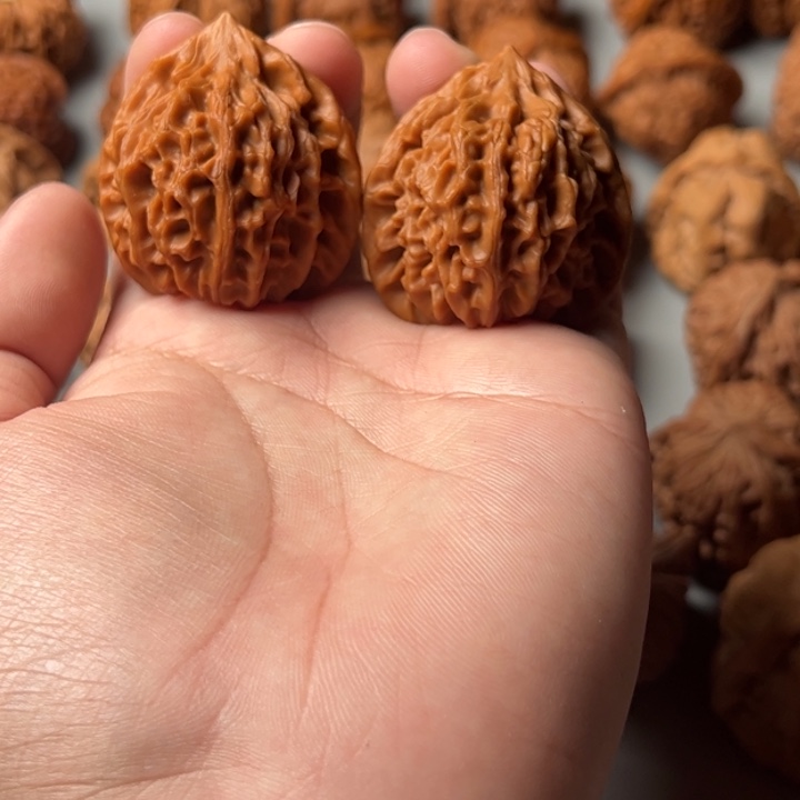 文玩核桃吊坠39全品龙门涧