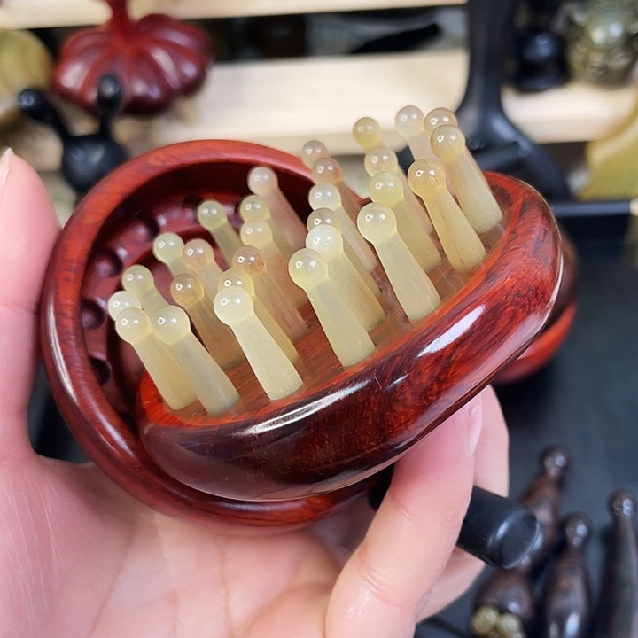 ****方事事如意有底座。        