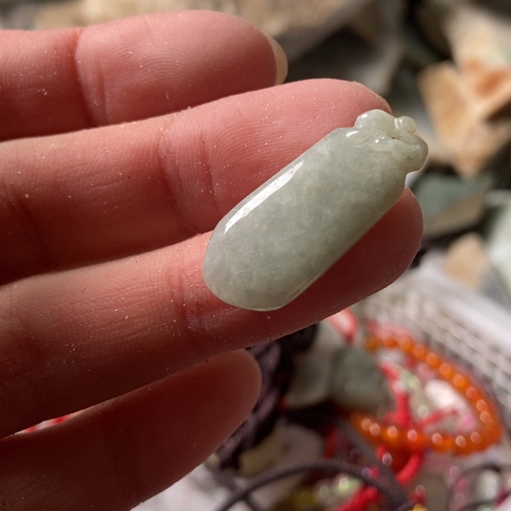 翡翠颈饰未镶嵌天然翡翠