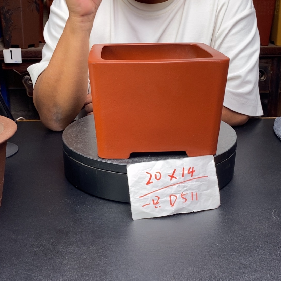 紫砂花盆货号一只D511