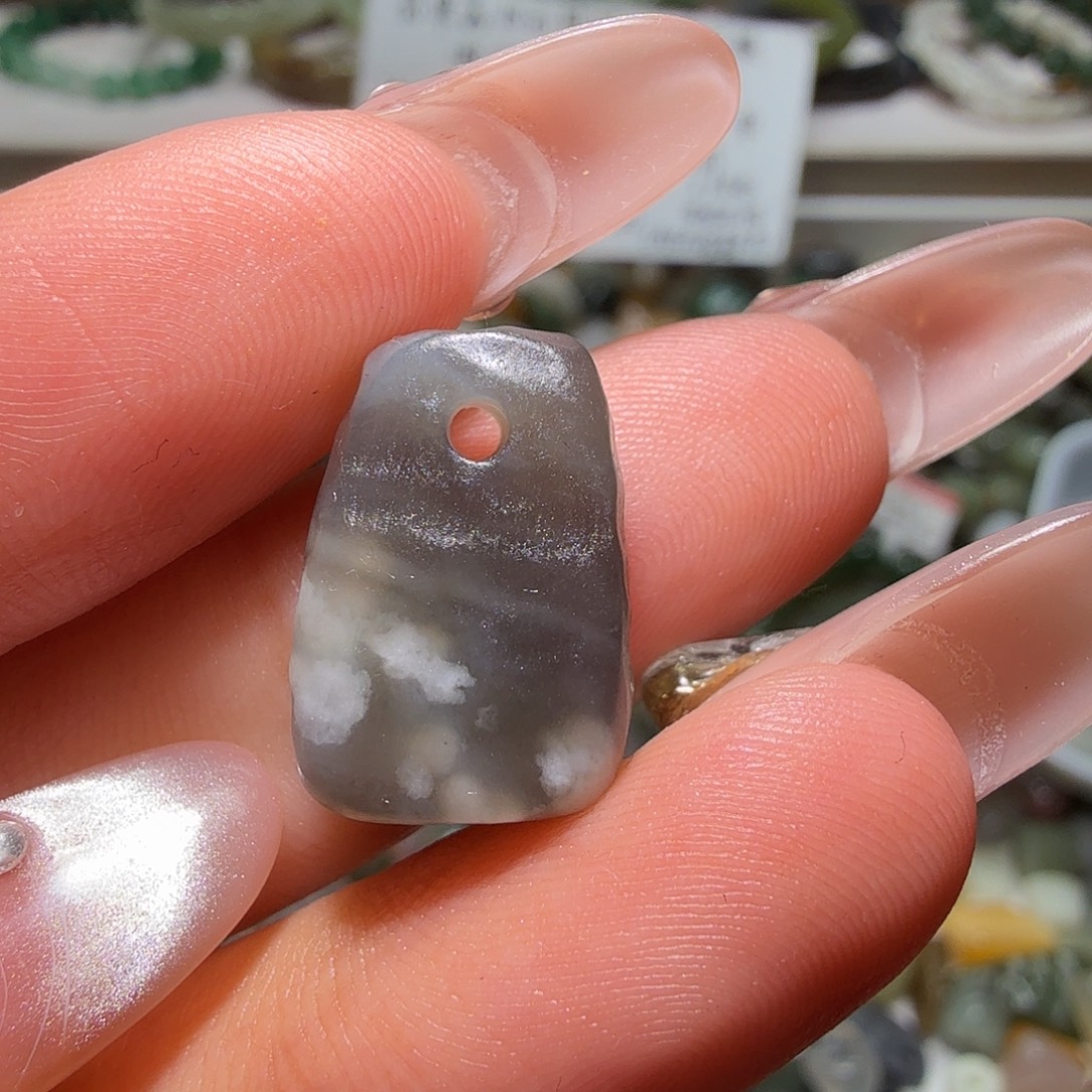 和田玉未镶嵌珠宝奇石