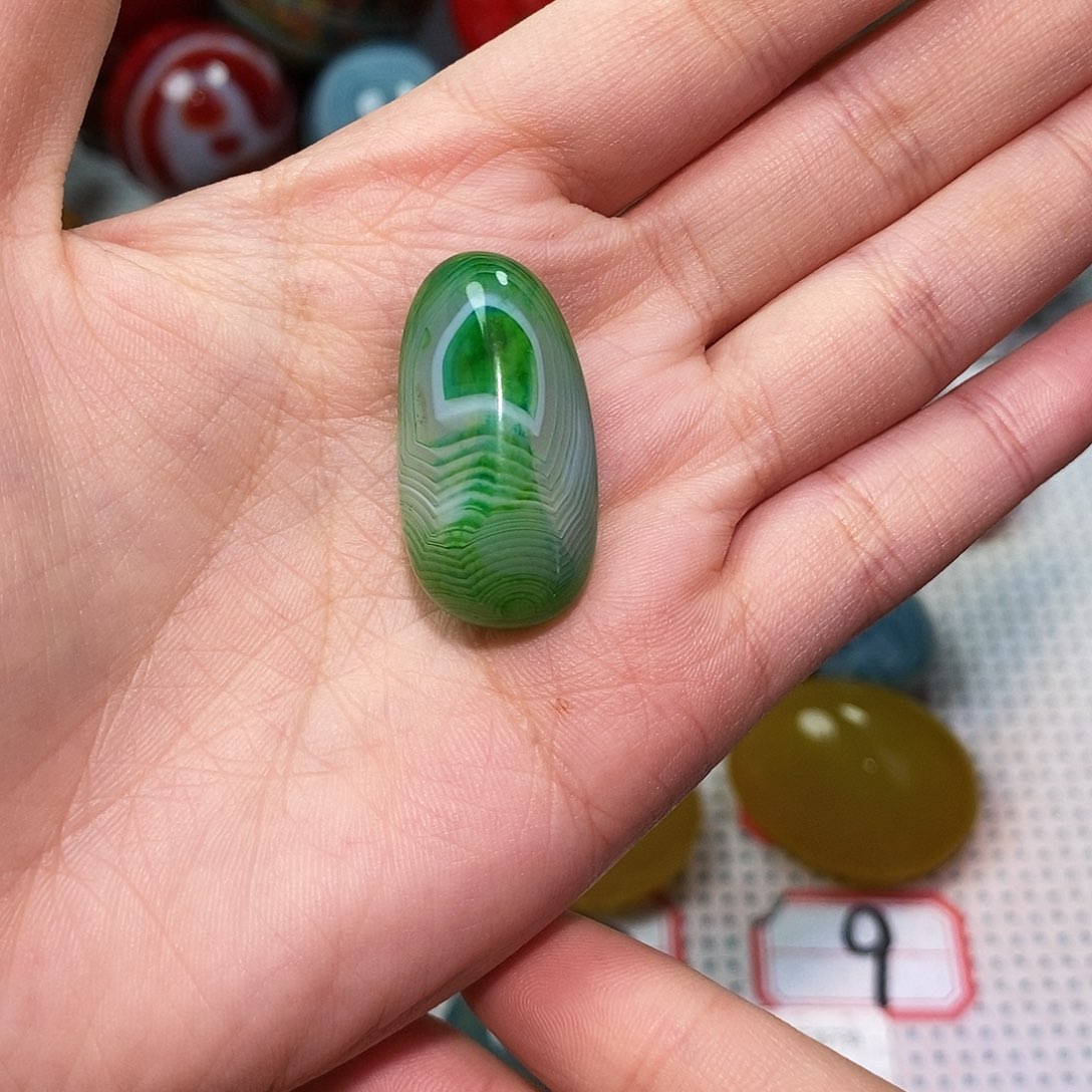 绿***翡玛瑙/玉髓未镶嵌珠宝奇石