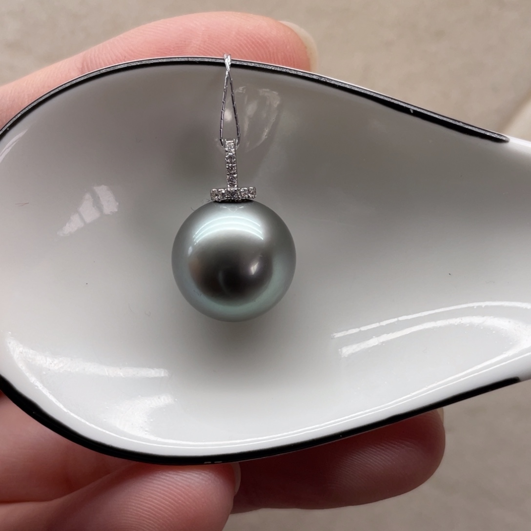 海水珍珠吊坠(不含链)18K金镶嵌13.8m m