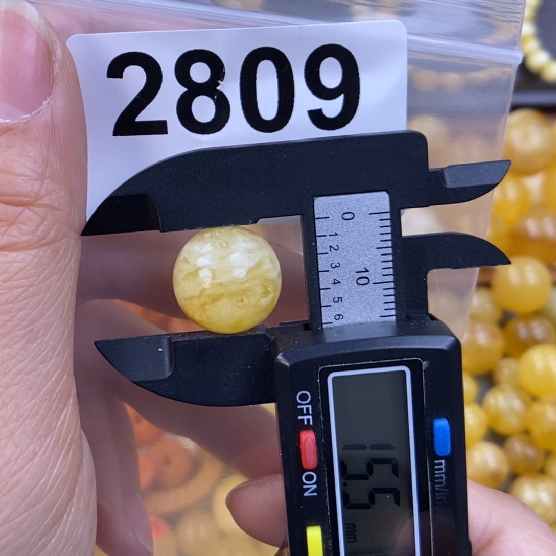 未镶嵌蜜蜡珠宝奇石