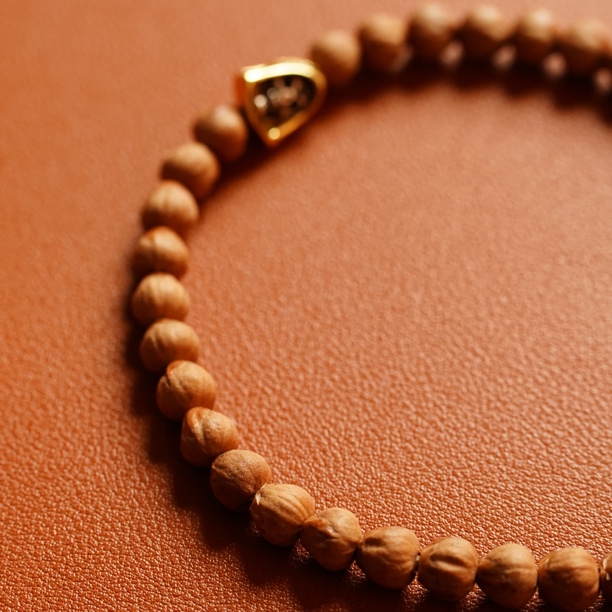 唐广高订《善恶》热振百香籽文玩手持一条 高级感拉满 善恶一念间