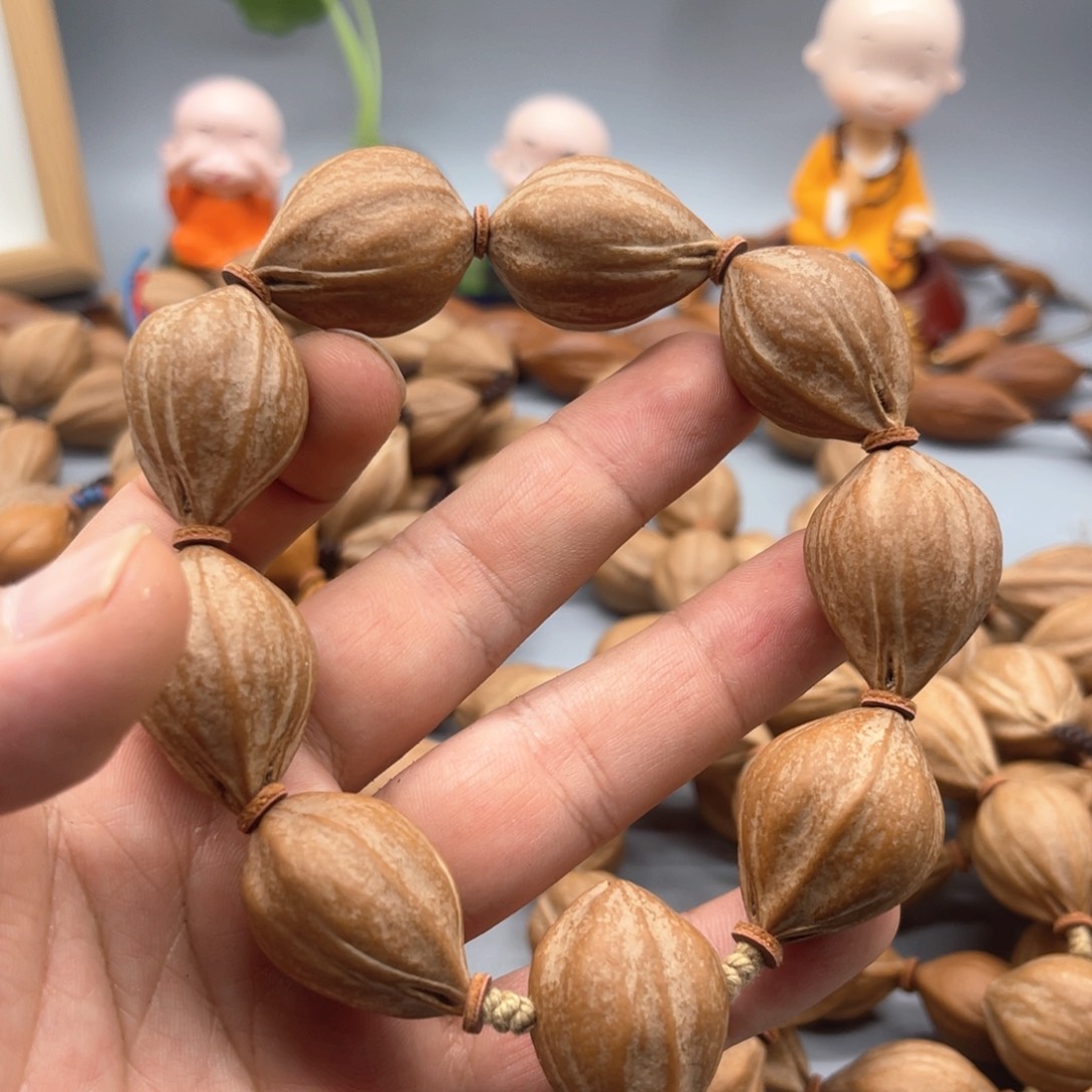 刘***〜手串/手链橄榄核22尺大铁核