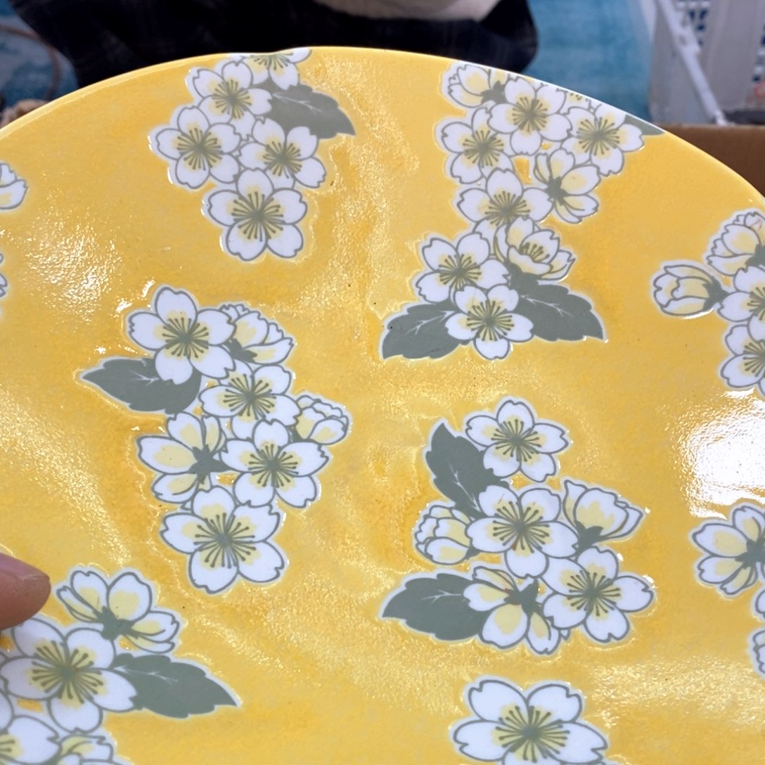 瓷片哈哈哈哈哈哈哈哈哈哈过