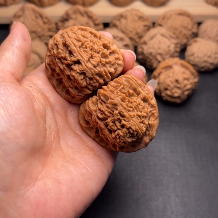 文玩核桃把件43南疆克重45.9