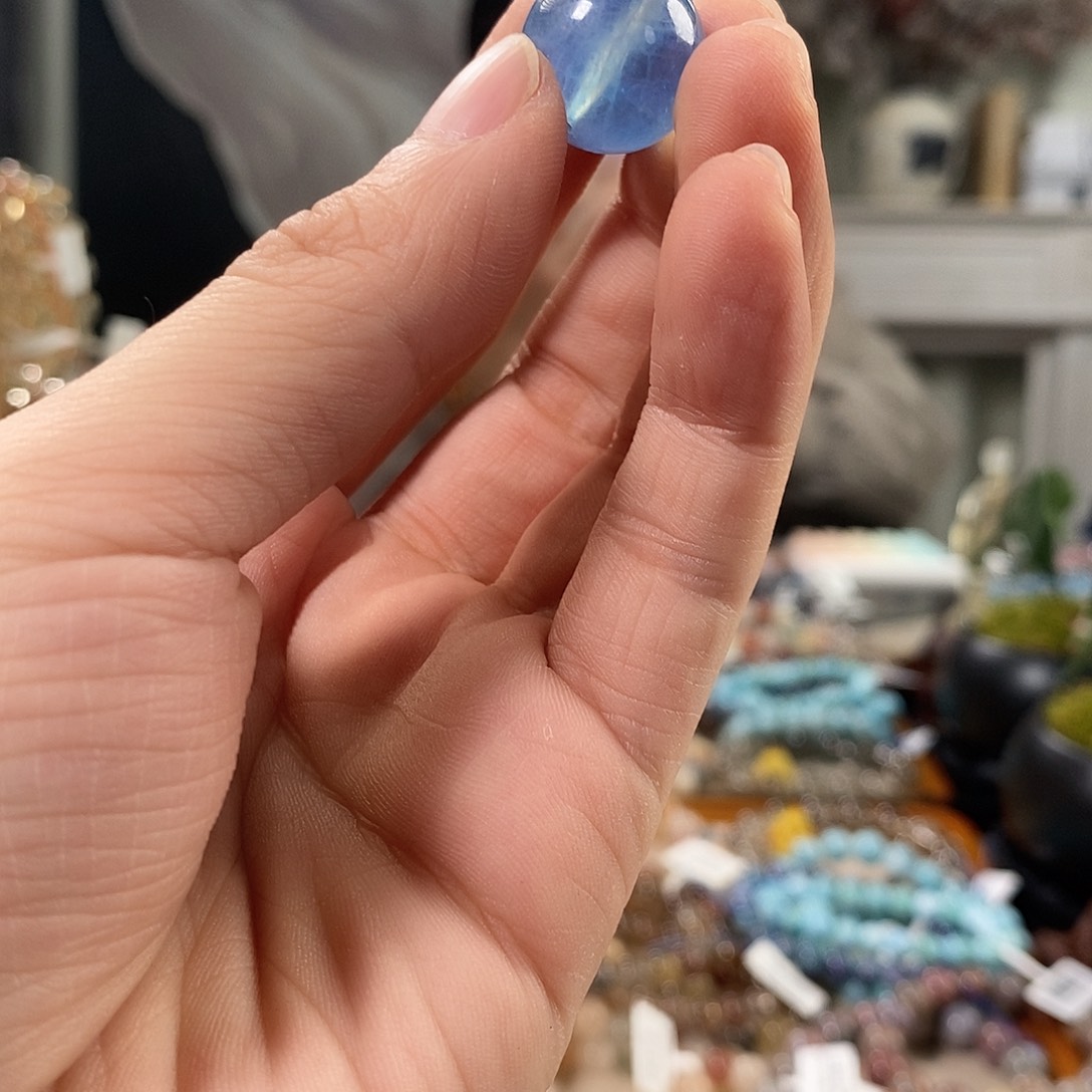 尛***美未镶嵌手链水晶我