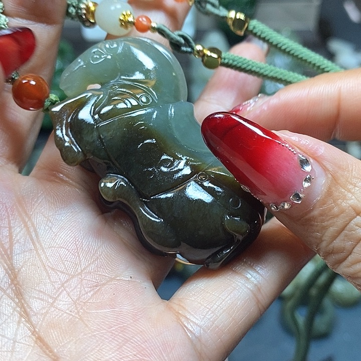 和田玉挂件未镶嵌