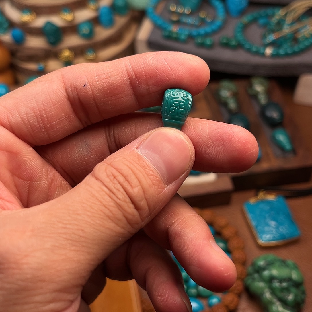 绿松石未镶嵌手串