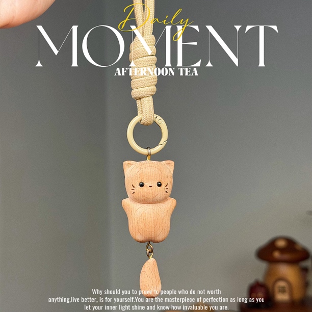 兜兜｜一对抱抱猫（粗挂绳）带尾巴木质榉木包挂钥匙挂礼物