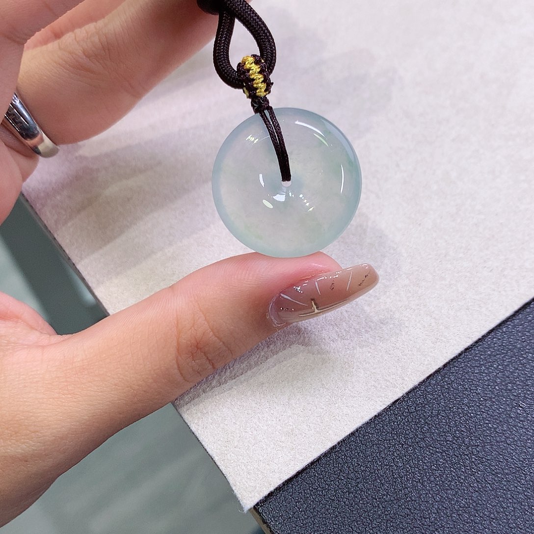 翡翠未镶嵌吊坠(不含链)24-6.8