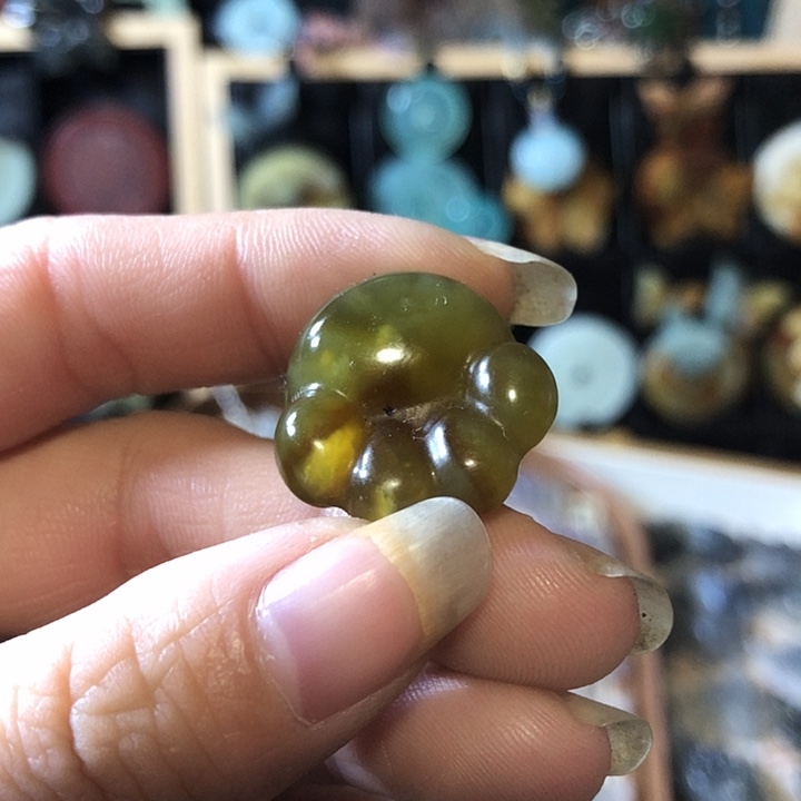 岫玉未镶嵌岫玉挂件