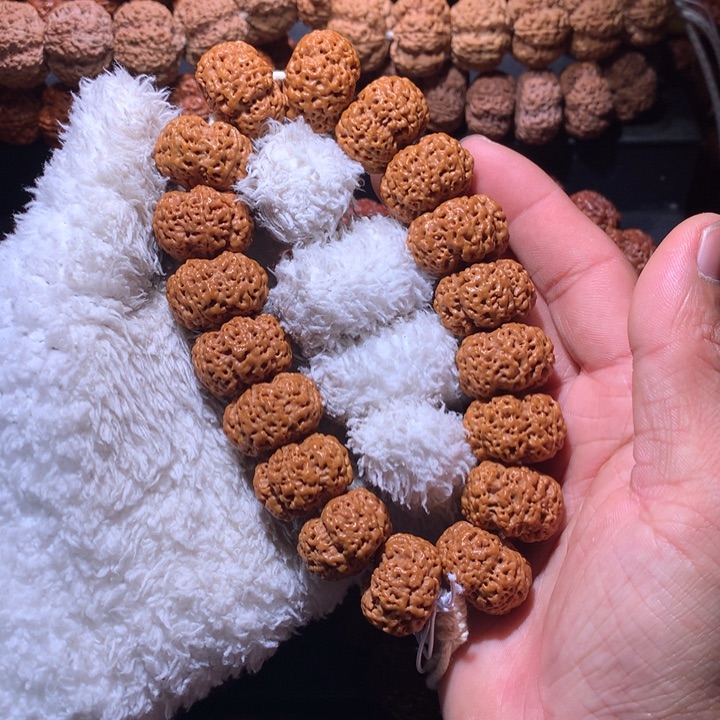 吊坠金刚菩提23尺梁夹板繁星定制款