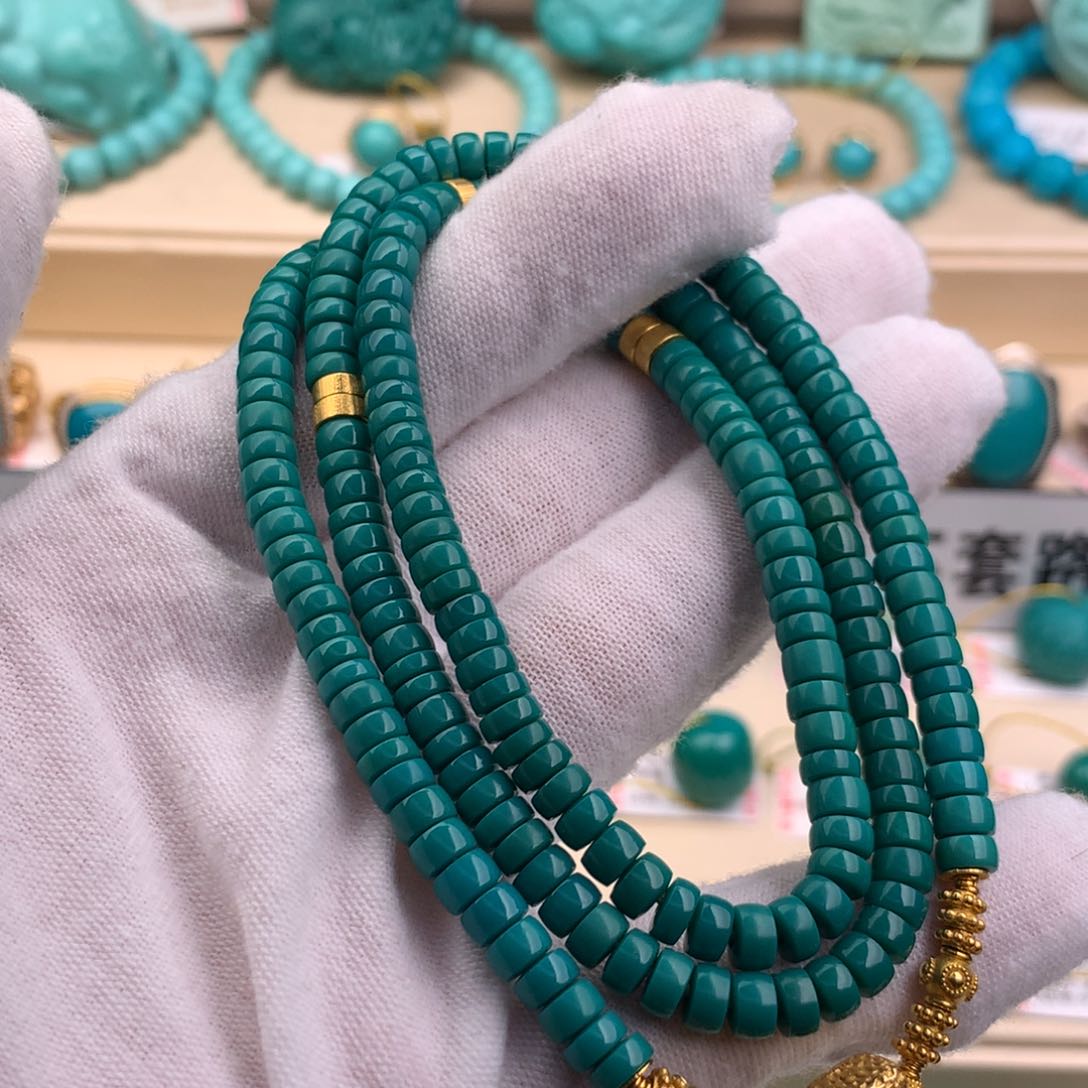 绿松石珠宝奇石18K金镶嵌