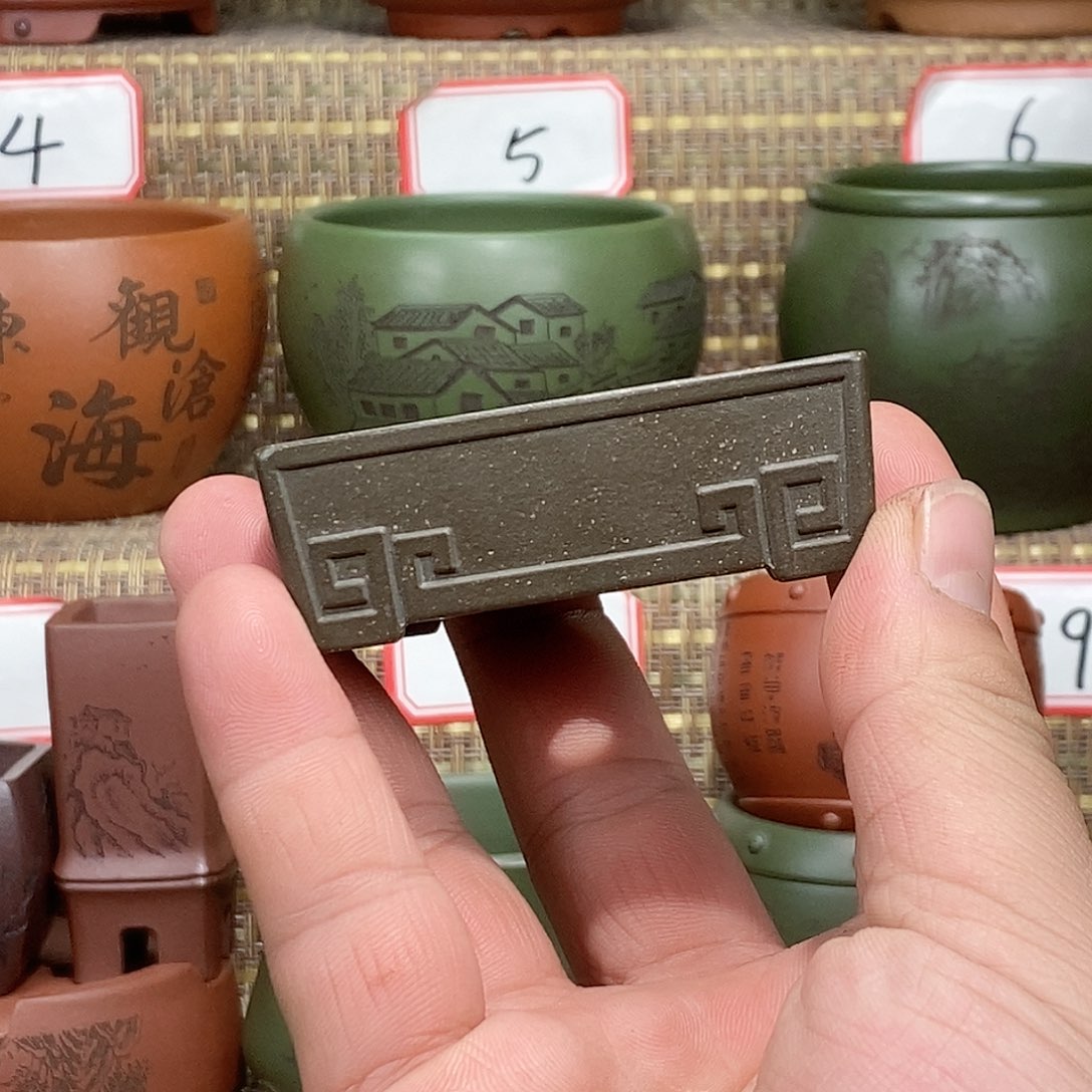 紫砂花盆我在等一