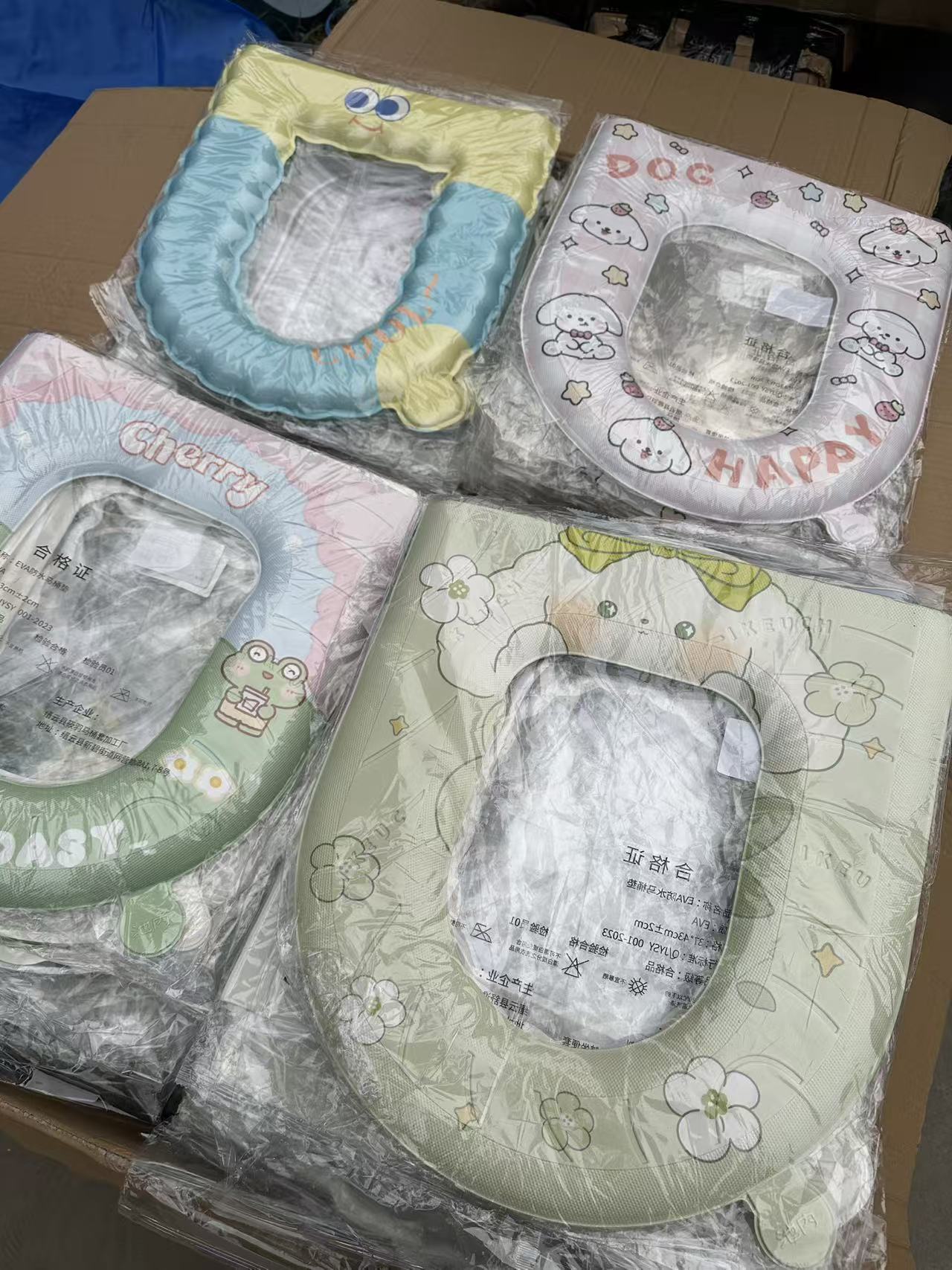 (到手3个)加厚EVA防水马桶垫卡通图案混发