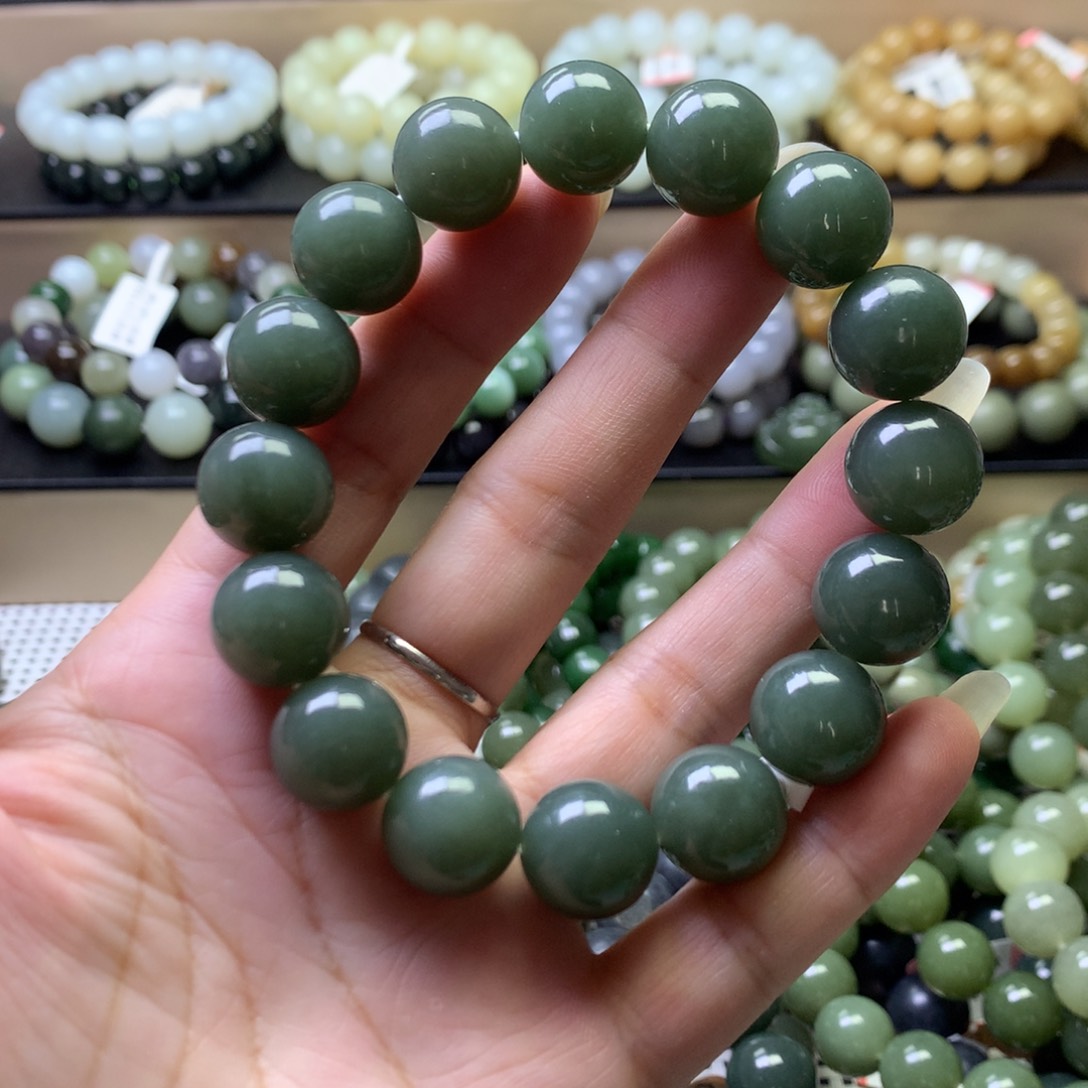 手串未镶嵌和田玉