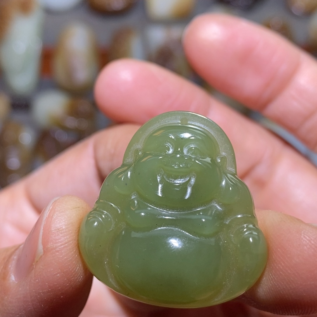 定制和田玉开心佛