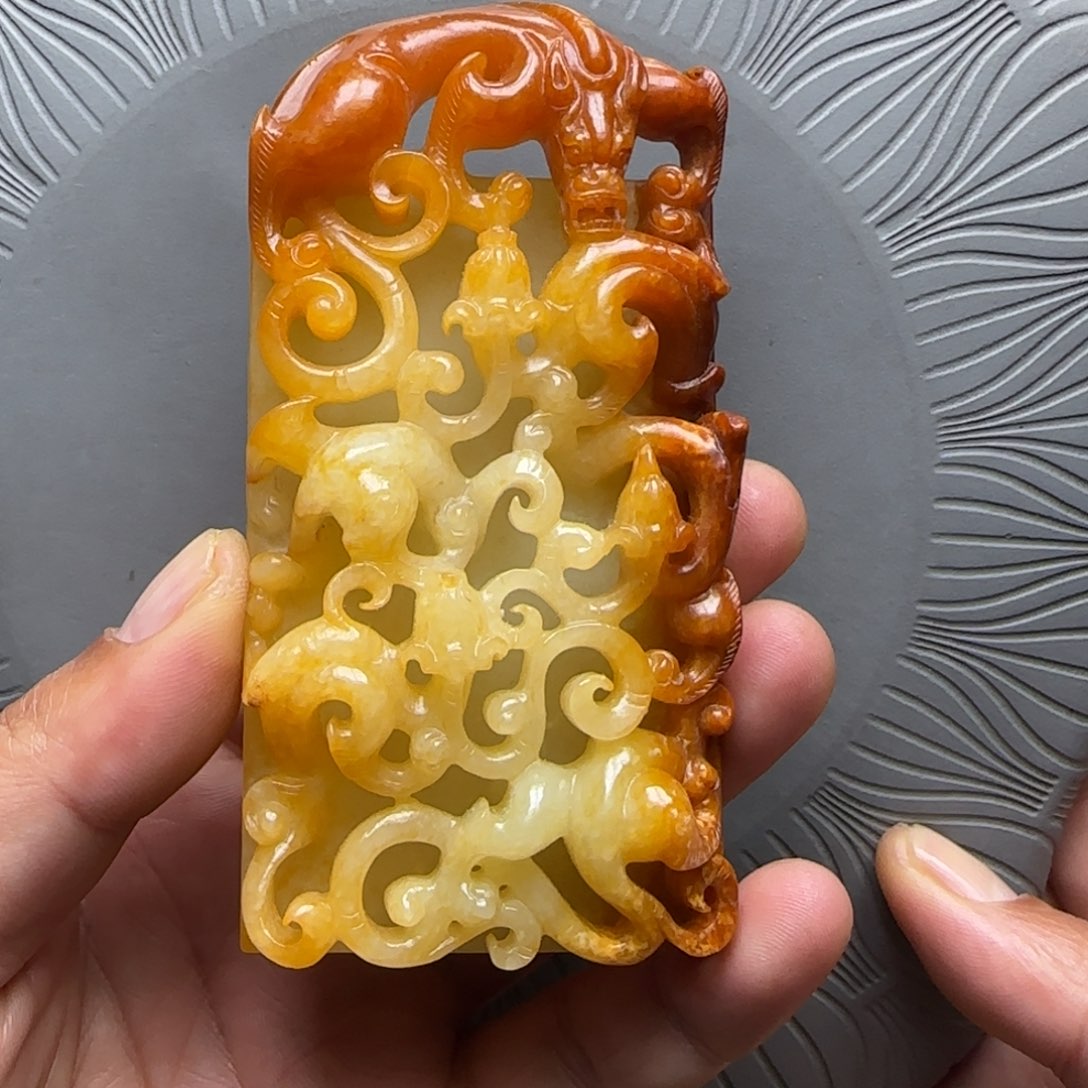 和田玉未镶嵌挂件