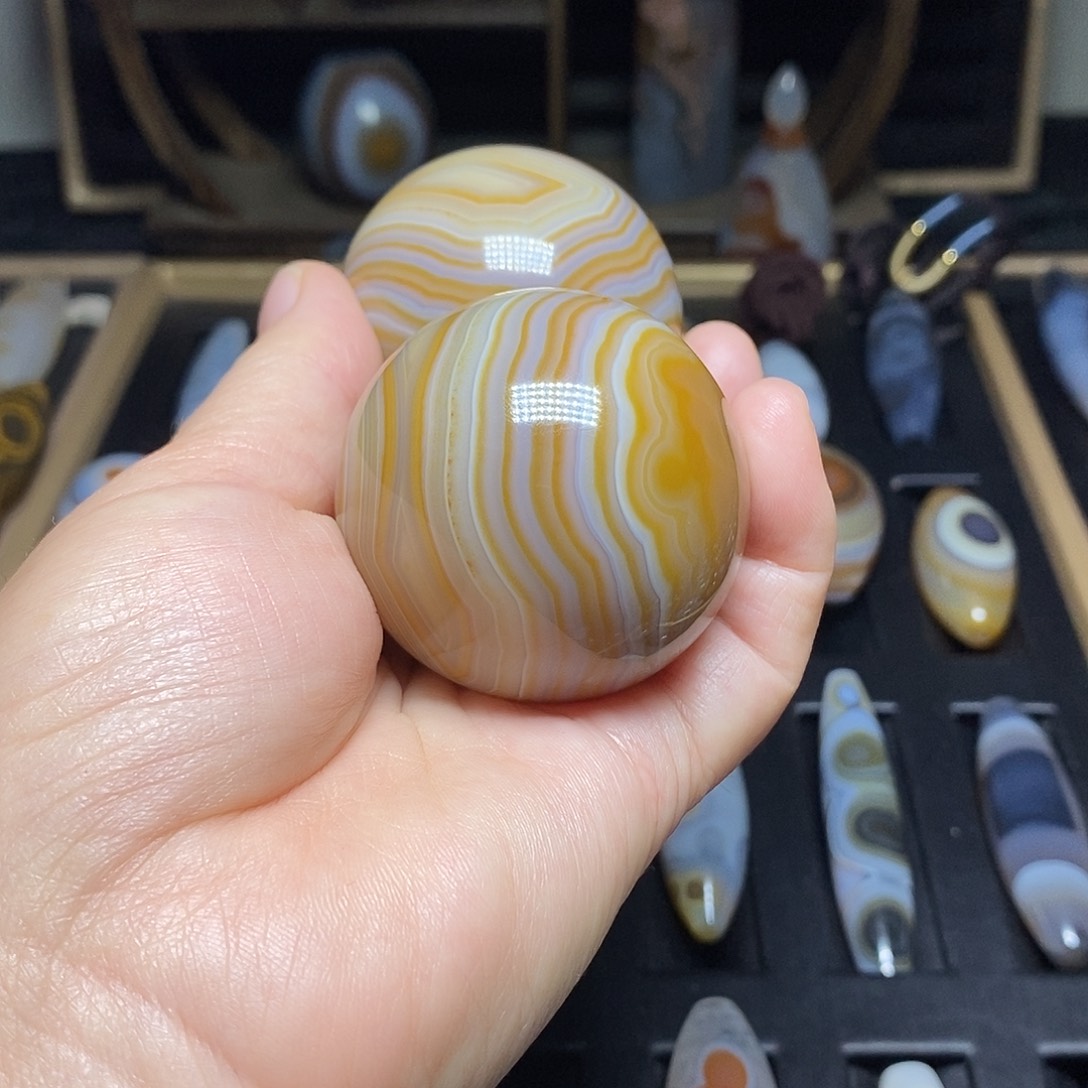 朗***珂玛瑙/玉髓未镶嵌颈饰