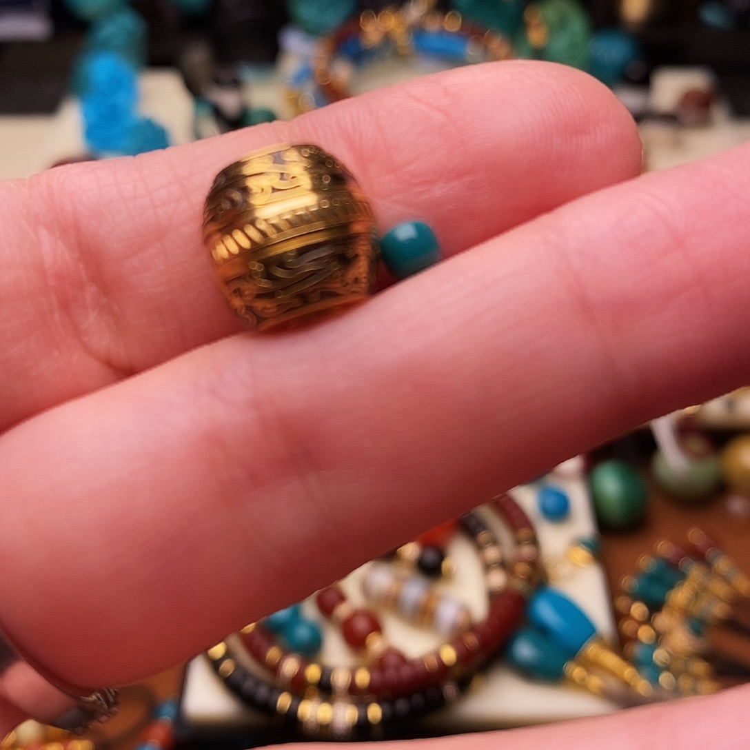 绿松石配饰18K金镶嵌理***会