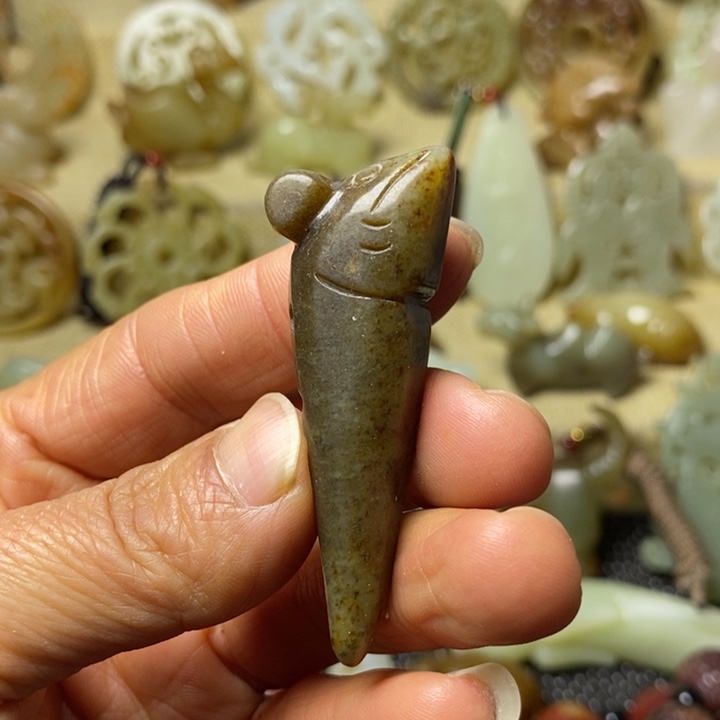 和田玉挂件未镶嵌