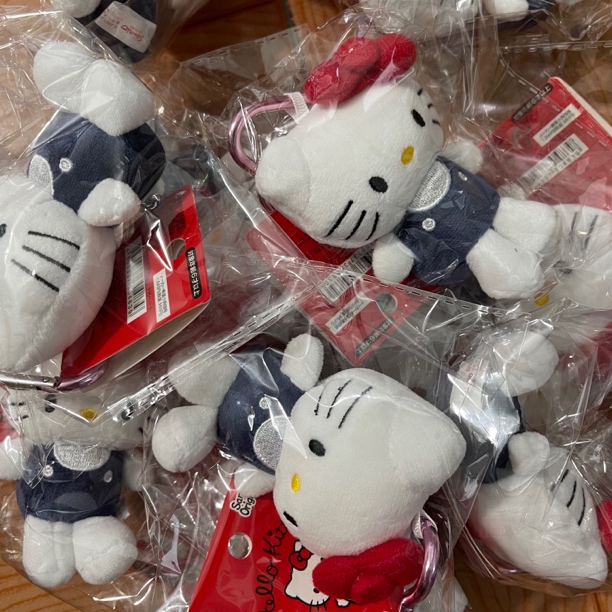 小鼻嘎kitty 包挂小挂饰 毛绒公仔
