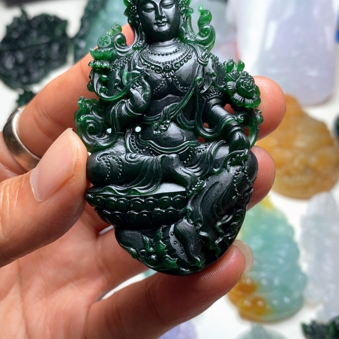 颜***续定制翡翠未镶嵌天然A货