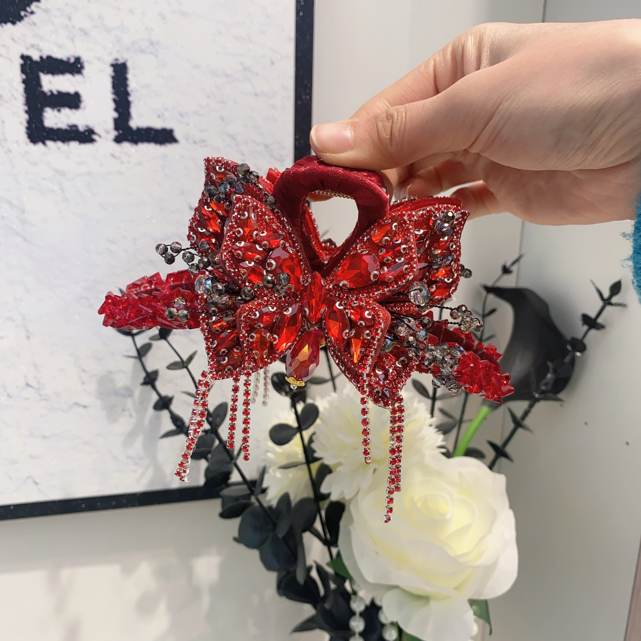 A8497编号紫莹轻奢发饰《抓夹》