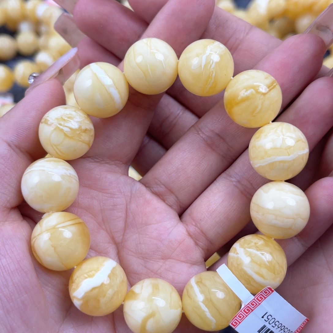 琥珀裸石未镶嵌尺寸16