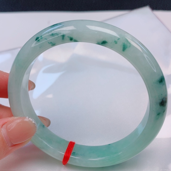 翡翠未镶嵌手镯63。64