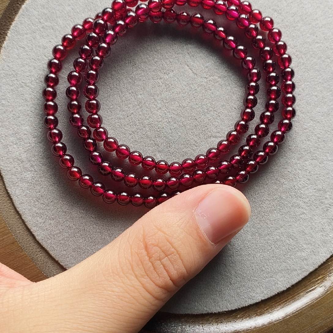 石榴石手链未镶嵌4.3mm天花板紫酒红三圈