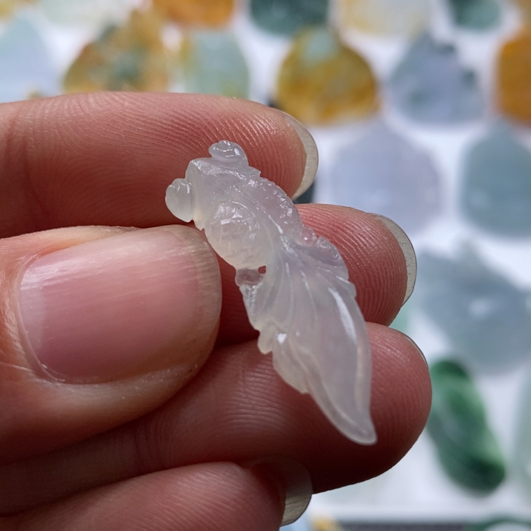 定制翡翠未镶嵌金鱼