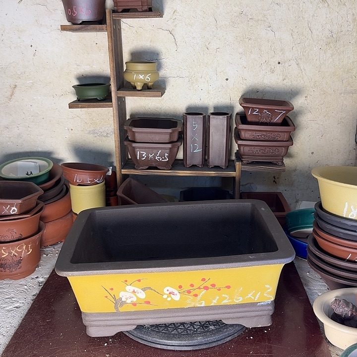 紫砂花盆，手工制作