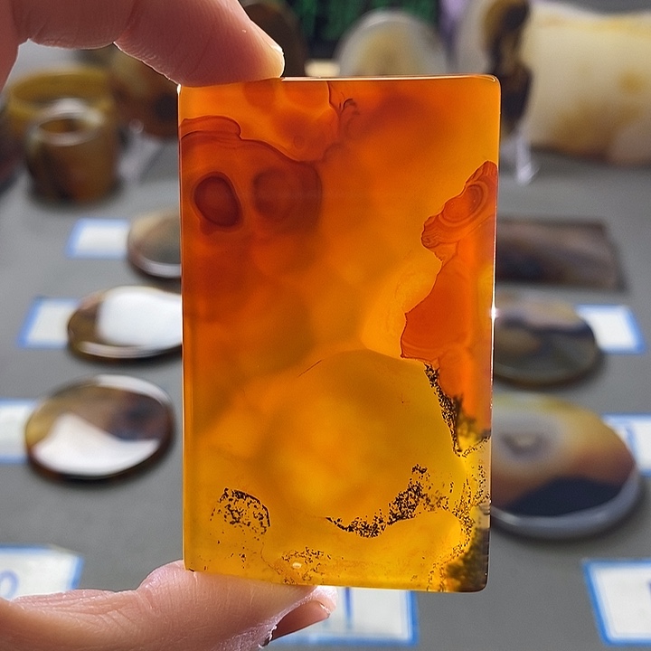 玛瑙/玉髓未镶嵌珠宝半成品97