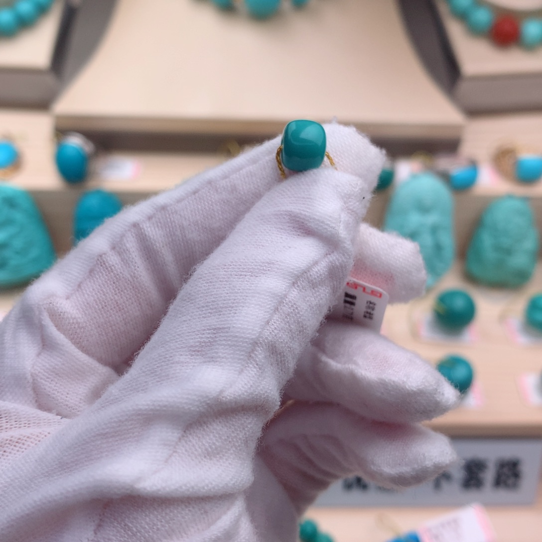 绿松石珠宝奇石未镶嵌8.1*6.8mm