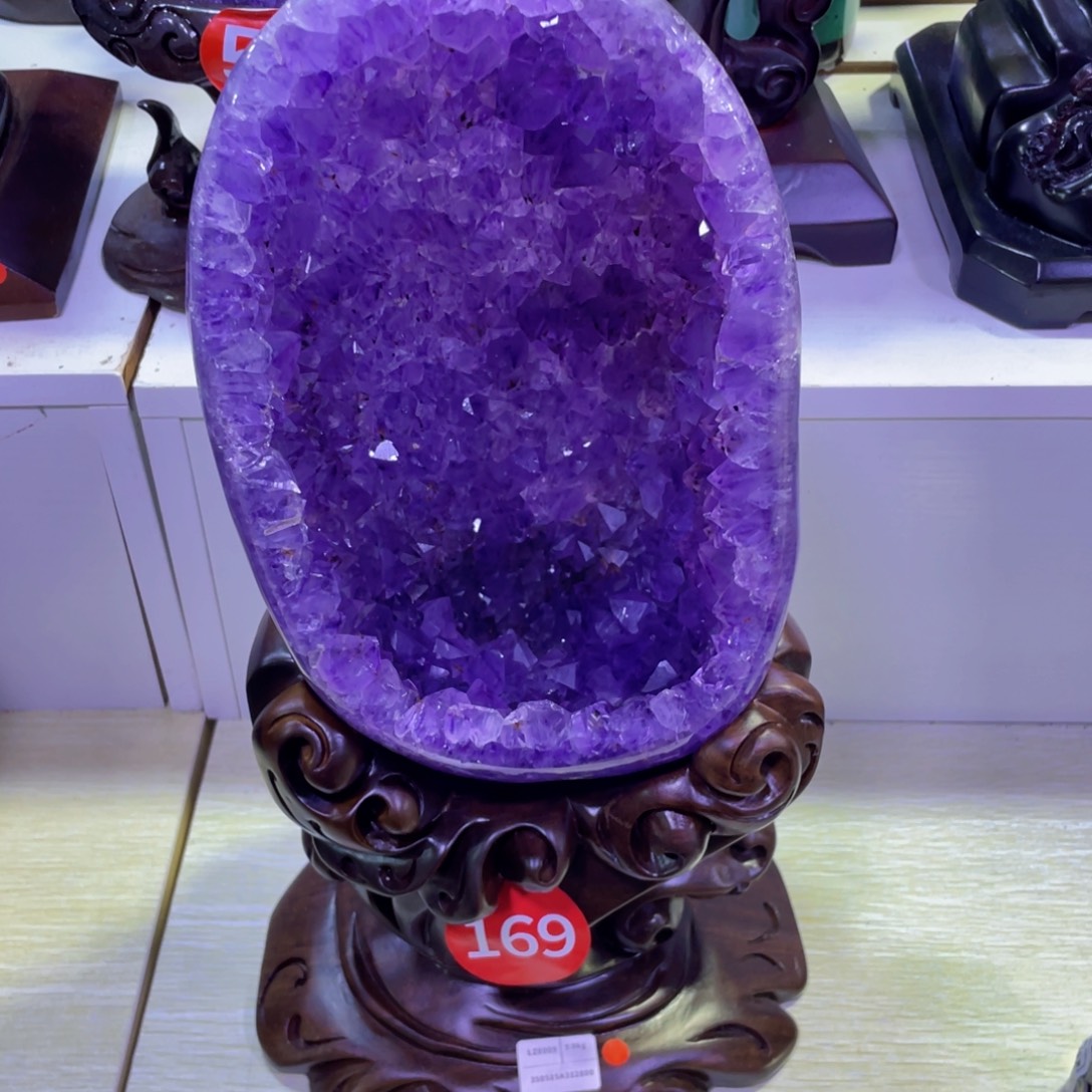 乌拉圭紫水晶摆件