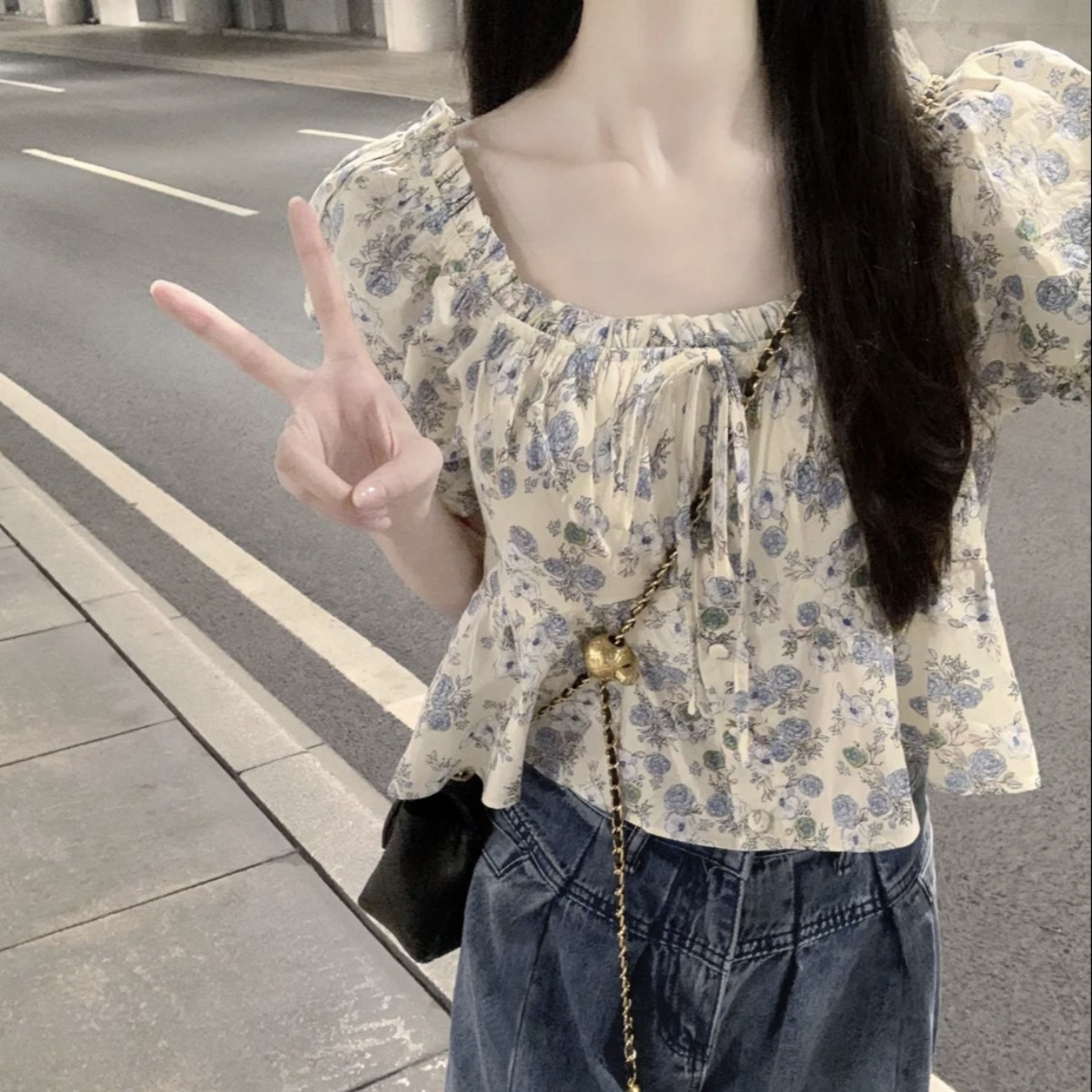 夏季新款设计感小众衬衣休闲宽松碎花泡泡袖上衣