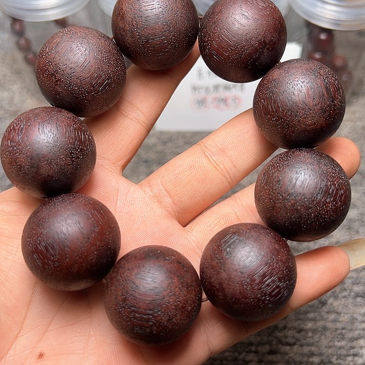 藤类降真香3.0圆柱红油精品超一档